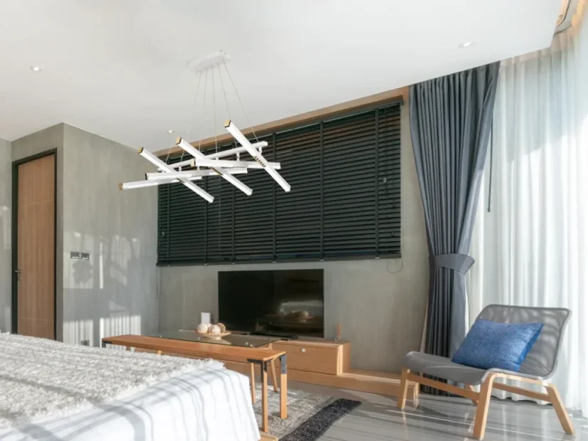 LED závěsné svítidlo s dálkovým ovladačem 90W - J7310/W