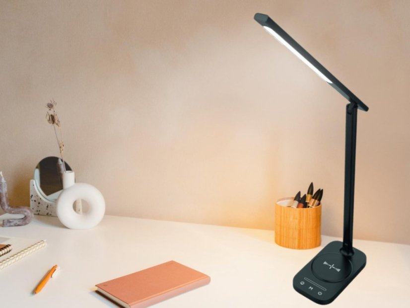 LED lampa JENY stmívatelná s časovačem, bezdrátovým nabíjením a USB 8W