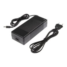 Trafo pro zapojení LED osvětlení 24V 192W zásuvkové