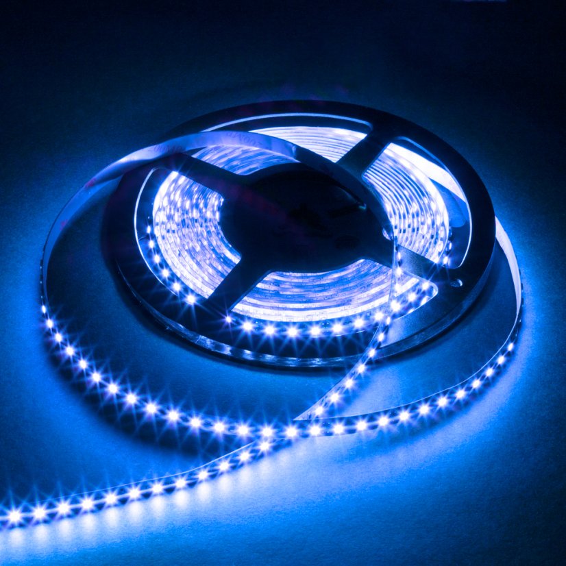 LED pásek 9,6W SQ3-600 vnitřní detail modrá
