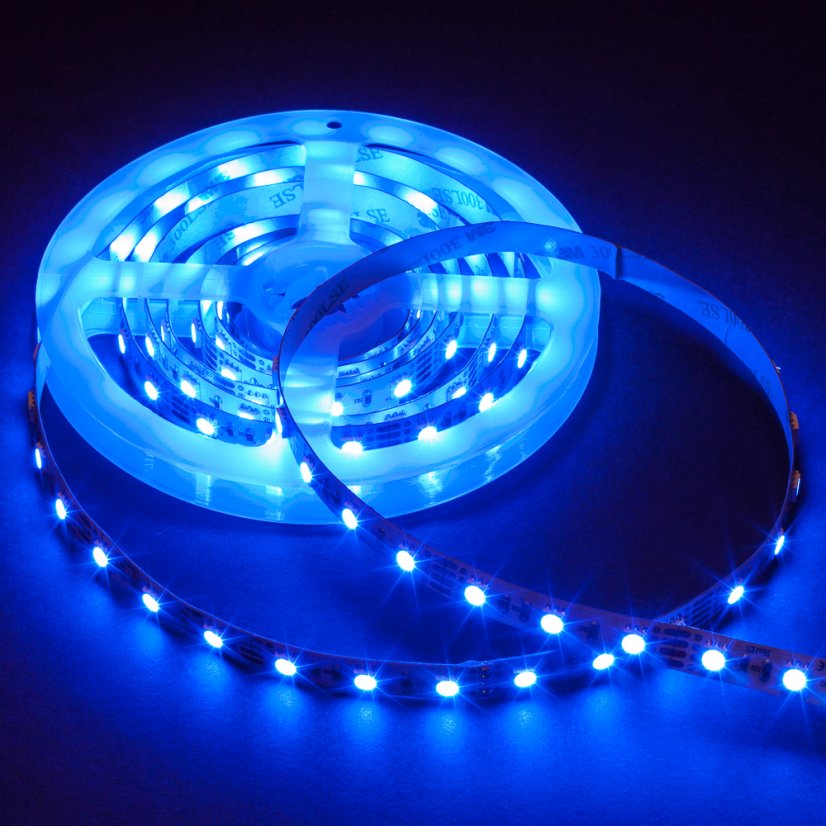 RGB LED pásek 14,4W 300SMD vnitřní modrý RGB LED pásek 14,4W 300SMD vnitřní modrý