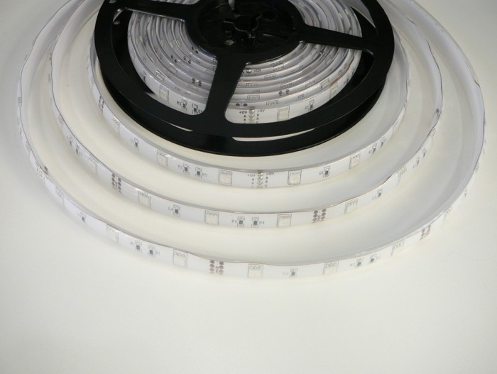 AZ-LED RGB LED pásek 7,2W TW3-150SMD 1m - 30 LED/metr